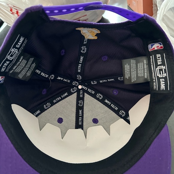 NWT NBA Dallas Mavericks Men’s Socks Quarter Cut Size 6-12 - Picture 3 of 4